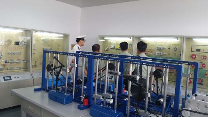 海軍工程大學實驗室設備驗收